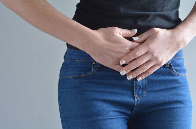 dolor de estómago mientras estás en la dieta cetogénica